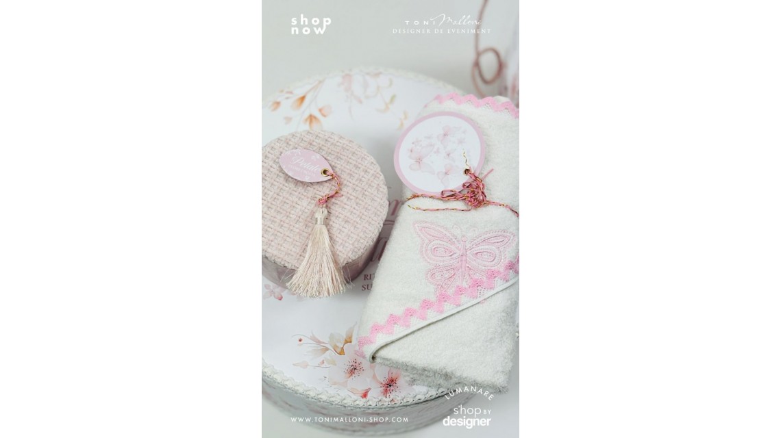 Set prima băiță cu nasii dupa botez cu fluturi roz Pink Butterfly Ritualul blând al apei pentru fetițe 12